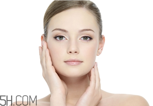 30歲女人用什么護(hù)膚品好？女人必知的護(hù)膚技巧