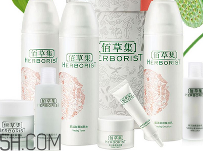 收縮毛孔的方法有哪些？佰草集護(hù)膚品好用嗎？