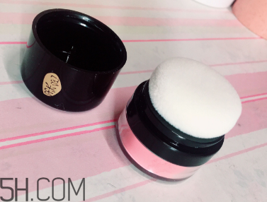 ilisya柔色腮紅好用嗎？ilisya柔色腮紅使用心得