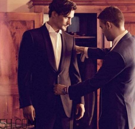 brioni西裝怎么樣？brioni和愛馬仕哪個(gè)好？