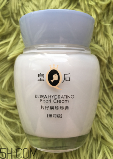 片仔癀珍珠膏夏天能用嗎？會不會很油？