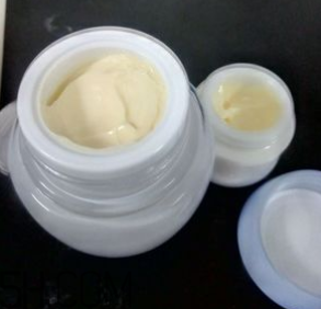 片仔癀珍珠膏夏天能用嗎？會不會很油？