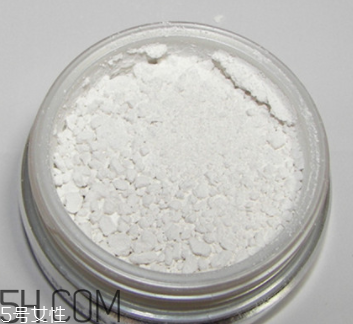 長(zhǎng)生鳥(niǎo)珍珠粉淡斑效果好嗎？有其他功效嗎？