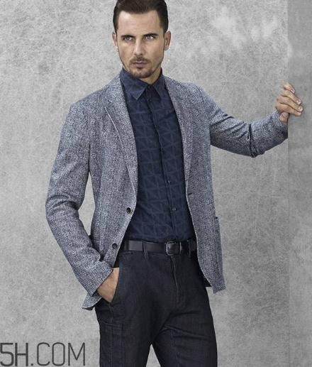 阿瑪尼西裝怎么樣？阿瑪尼定制西服好嗎？