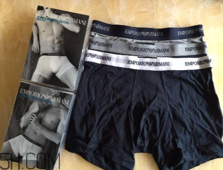阿瑪尼內(nèi)褲多少錢一條？阿瑪尼和ck內(nèi)褲哪個好？