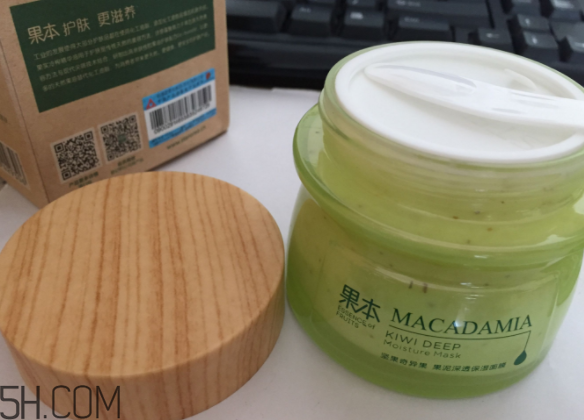 詩婷露雅果泥面膜什么功效？敷完要洗嗎？