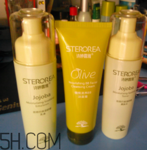 詩婷露雅荷荷巴系列有刺激嗎？適合敏感肌嗎？