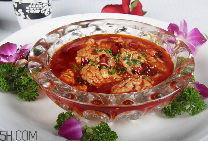 豬腦的功效與作用有哪些？豬腦有什么營養(yǎng)價值？