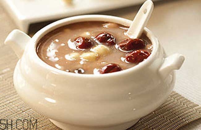 常見的豐胸湯有哪些？女人豐胸湯有哪些？