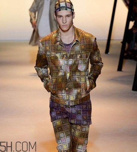 范思哲衣服一般多少錢？范思哲衣服價(jià)格