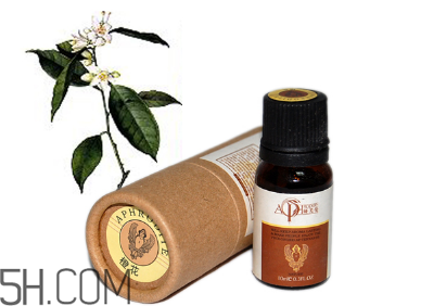 橙花精油可以祛斑嗎？橙花精油怎么用在臉上？