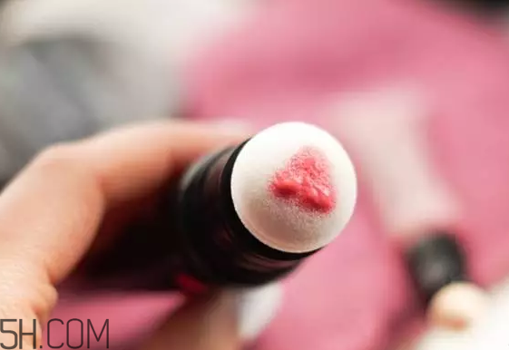 絲芙蘭柔光氣墊粉底液多少錢？絲芙蘭柔光氣墊腮紅多少錢？