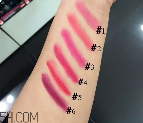 絲芙蘭柔光氣墊腮紅怎么樣？絲芙蘭奇幻薄紗氣墊唇彩試色