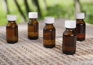 茶樹(shù)精油可以直接涂在臉上嗎？茶樹(shù)精油的功效與作用？