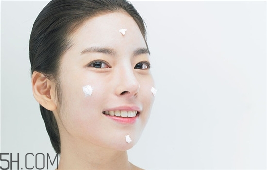 清潔面膜怎么用效果最好？清潔面膜一般敷多久？