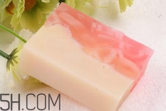 精油香皂洗臉好嗎？精油香皂洗臉的功效有哪些？