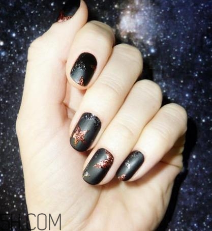 時(shí)尚美甲圖片最新款2018 美甲注意事項(xiàng) 時(shí)尚美甲圖片最新款2018 美甲注意事項(xiàng)