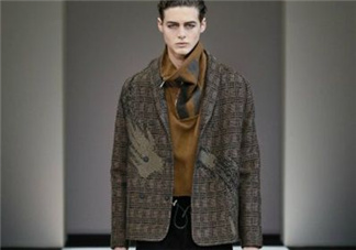 阿瑪尼衣服尺碼偏大嗎？阿瑪尼尺碼對照表