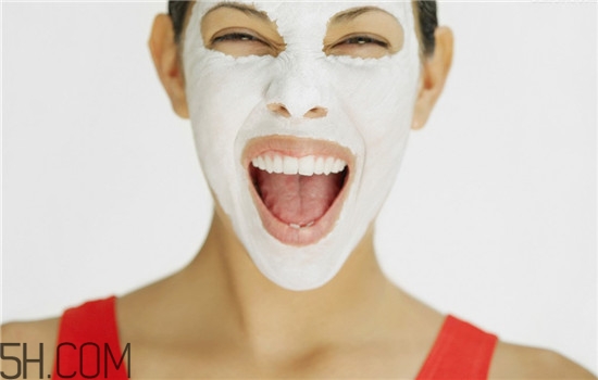 清潔面膜會(huì)使毛孔變大嗎？最受歡迎的清潔面膜排行榜