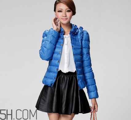 女裝羽絨服怎么挑選？羽絨服的清洗技巧