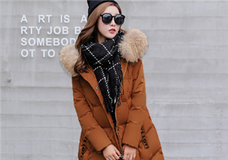 oversize羽絨服的搭配雷區(qū) 羽絨服破了個洞小妙招