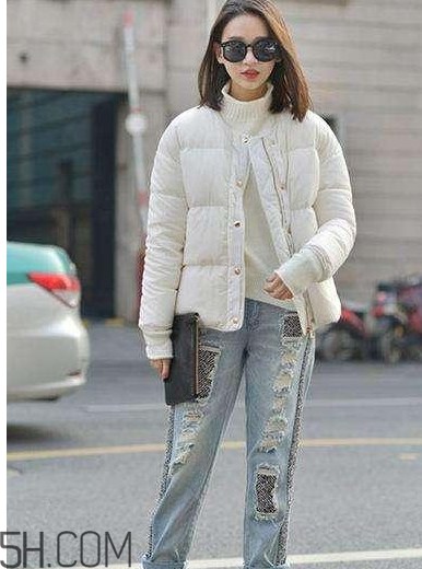 羽絨服搭配什么褲子好看？羽絨服搭配推薦