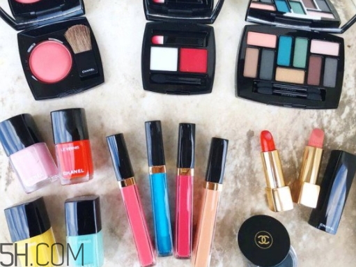 香奈兒獅子高光多少錢？香奈兒浮雕獅子高光色號試色