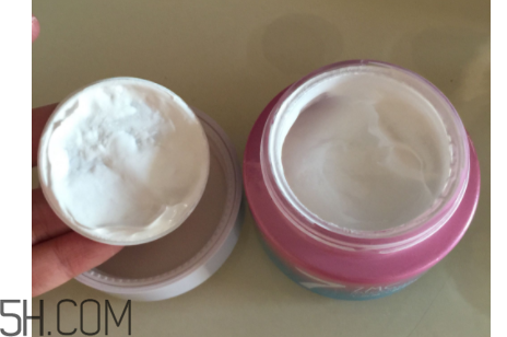 素顏霜需要卸妝嗎？植美村素顏霜要卸妝嗎？