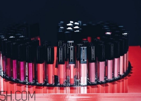 紀梵希禁忌之吻唇彩多少錢？紀梵希禁忌之吻唇釉色號