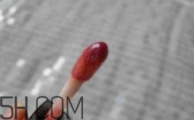 紀梵希禁忌之吻唇彩多少錢？紀梵希禁忌之吻唇釉色號