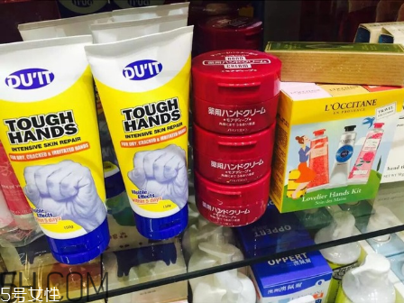 味道好聞的護(hù)手霜實(shí)力大測(cè)評(píng) 消除手指細(xì)紋的魔力護(hù)手霜 味道好聞的護(hù)手霜實(shí)力大測(cè)評(píng) 消除手指細(xì)紋的魔力護(hù)手霜