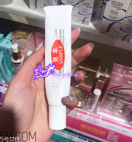 味道好聞的護(hù)手霜實(shí)力大測(cè)評(píng) 消除手指細(xì)紋的魔力護(hù)手霜 味道好聞的護(hù)手霜實(shí)力大測(cè)評(píng) 消除手指細(xì)紋的魔力護(hù)手霜