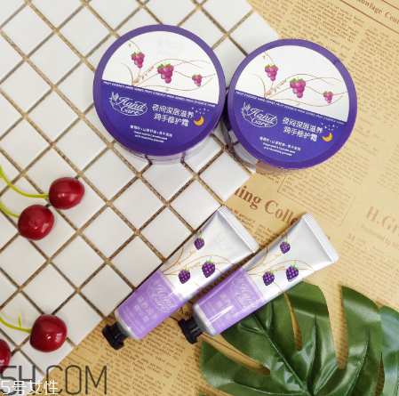 味道好聞的護(hù)手霜實(shí)力大測(cè)評(píng) 消除手指細(xì)紋的魔力護(hù)手霜 味道好聞的護(hù)手霜實(shí)力大測(cè)評(píng) 消除手指細(xì)紋的魔力護(hù)手霜