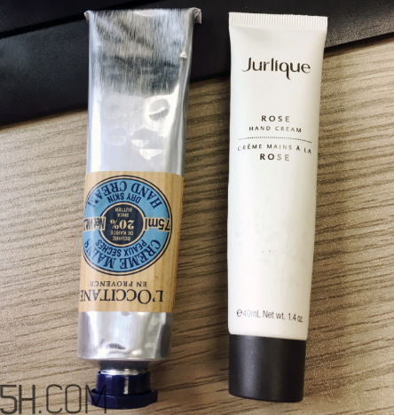 茱莉寇和歐舒丹護(hù)手霜使用對比 花王 歐舒丹 瑰珀翠護(hù)手霜測評