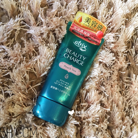 茱莉寇和歐舒丹護(hù)手霜使用對比 花王 歐舒丹 瑰珀翠護(hù)手霜測評