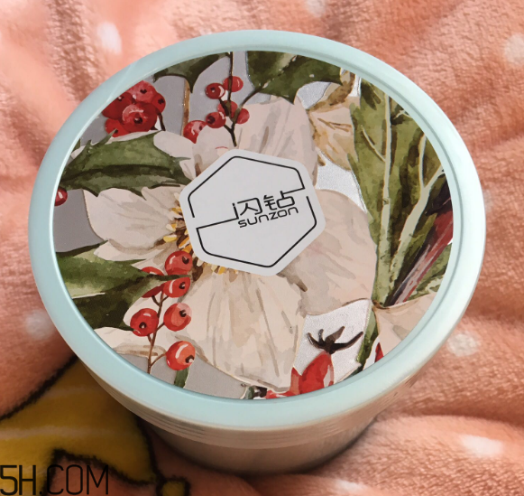 閃鉆植物燙染修復(fù)發(fā)膜好用嗎？閃鉆植物燙染修復(fù)發(fā)膜使用心得