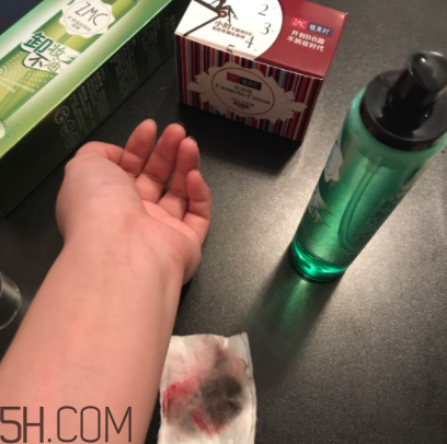 植美村卸妝噴霧乳化效果好嗎？能卸眼妝嗎？