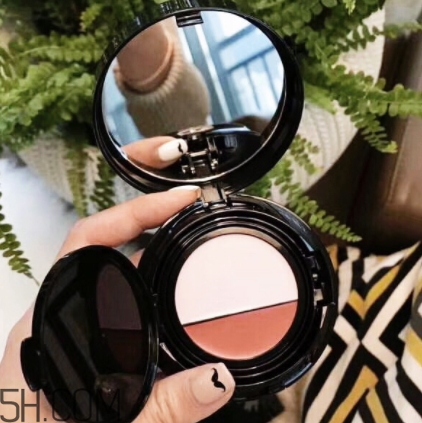 hera赫拉限量版三合一旋轉(zhuǎn)氣墊怎么用？