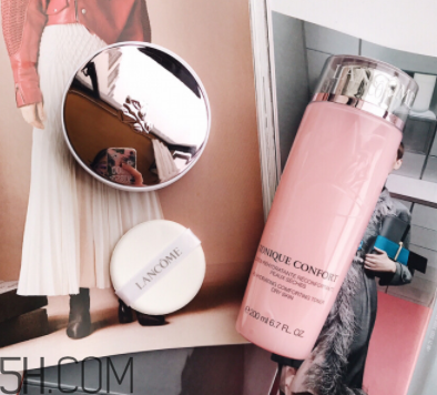 蘭蔻小粉盒氣墊粉底液PO-01試色_使用心得 蘭蔻小粉盒氣墊粉底液PO-01試色_使用心得