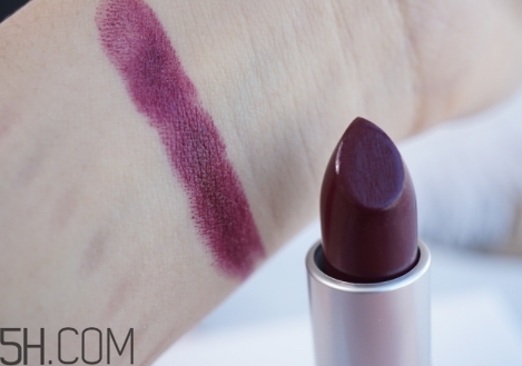 mac口紅和nars口紅哪個好？mac和nars哪個好？