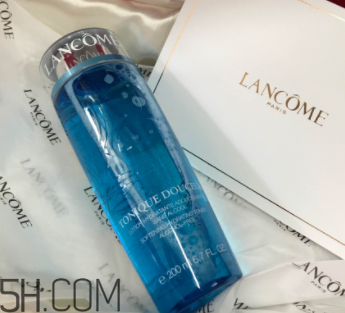 蘭蔻藍水與粉水、美膚修護美容液有什么區(qū)別？哪個好用？