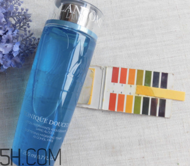 蘭蔻藍水與粉水、美膚修護美容液有什么區(qū)別？哪個好用？