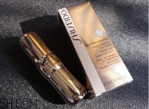 資生堂小鋼炮眼霜好用嗎？資生堂小鋼炮眼霜怎么樣？