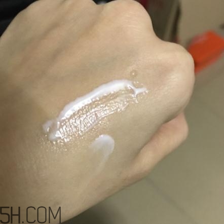 萱姿抗皺緊致滲透乳怎么樣？萱姿抗皺緊致滲透乳好用嗎？