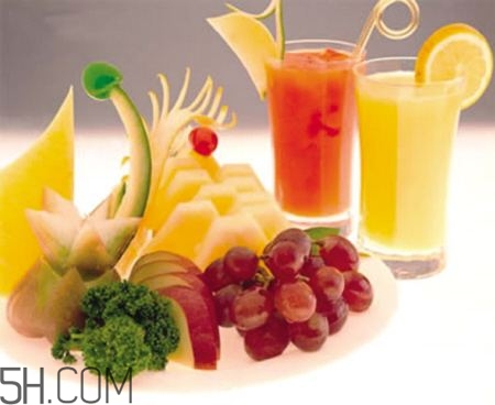 喝果蔬汁有哪些弊端？喝果蔬汁的優(yōu)點(diǎn)是什么？