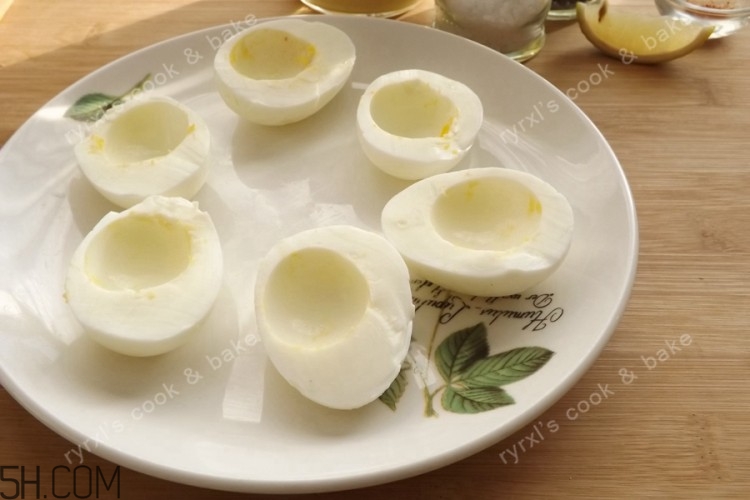 牛油果和雞蛋能一起吃嗎？牛油果和雞蛋的做法有哪些？