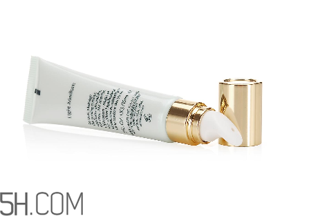 不同年齡用什么眼霜好？眼霜適合什么年齡人用？