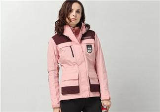 沖鋒衣搭配什么褲子好看？沖鋒衣搭配褲子圖片