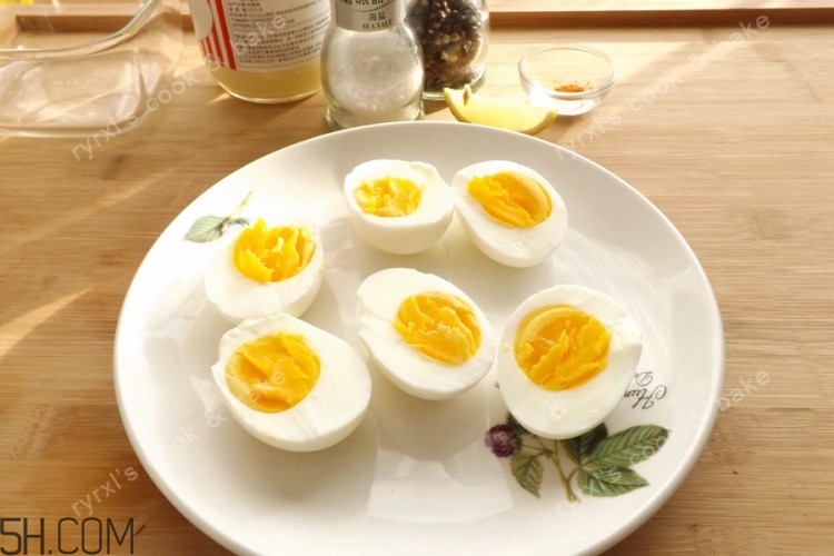 牛油果和雞蛋能一起吃嗎？牛油果和雞蛋的做法有哪些？