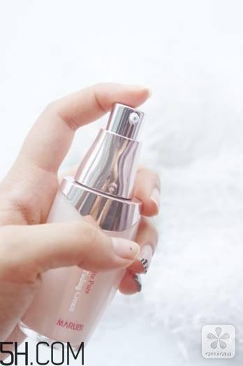 丸美不怕黑眼霜有用嗎？丸美不怕黑眼霜使用測評